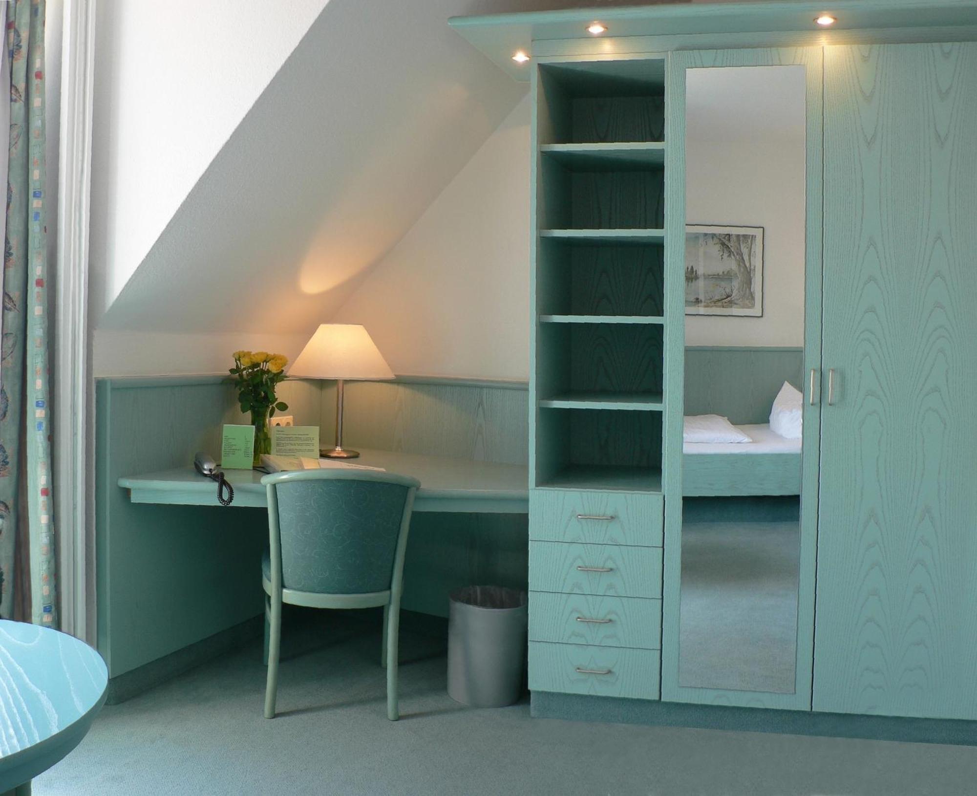 Hotel Till Eulenspiegel - Nichtrauchhotel - Garni Wurzburg Ngoại thất bức ảnh